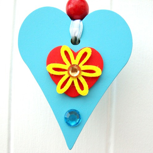 Small wooden chunky Heart